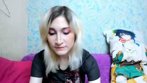 Snapshot of yourr_robin chatting on July 2026 12:37:01 PM yourr_robin online show from July 2026 12:37:01 PM
