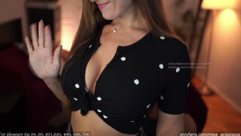 Snapshot of yours_anastasia chatting on November 2025 09:47:01 PM Anastasia online show from November 2025 09:47:01 PM