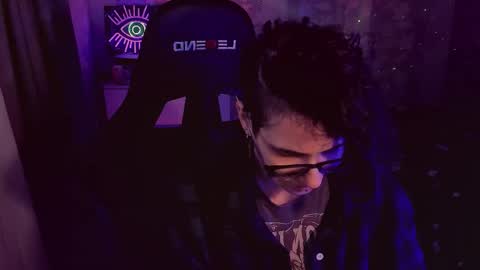 Snapshot of yourscosmic chatting on November 2025 11:10:01 AM Yours Cosmic online show from November 2025 11:10:01 AM