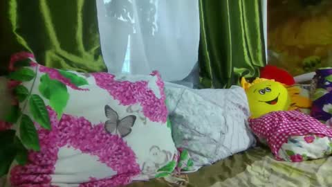 kroshka online show from October 2025 12:17:02 PM