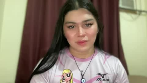 LALA online show from May 2026 07:52:02 PM