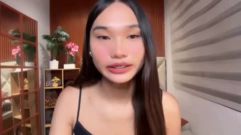 yoursluttyashxx online show from June 2026 05:01:02 PM