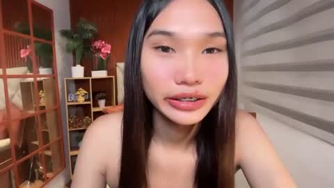 yoursluttyashxx online show from June 2026 05:44:01 PM