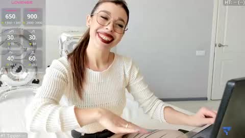 yoursoul_mila online show from March 2026 10:39:01 AM