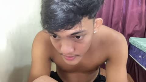 yourstreetguy_kenneth online show from July 2026 11:04:02 PM