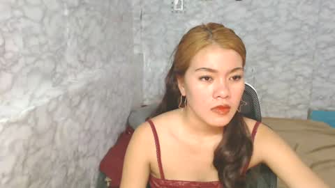 Snapshot of yoursweet_asian20 chatting on August 2026 03:41:02 AM Maddie online show from August 2026 03:41:02 AM