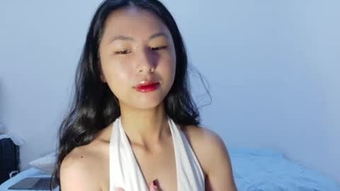 Snapshot of yoursweetestkiwi chatting on May 2026 03:35:02 AM Kiwi online show from May 2026 03:35:02 AM
