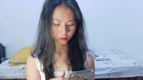 Snapshot of yoursweetestkiwi chatting on May 2026 12:09:02 PM Kiwi online show from May 2026 12:09:02 PM