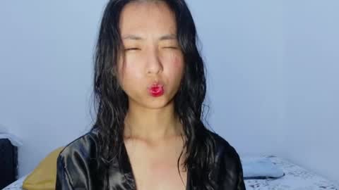 Snapshot of yoursweetestkiwi chatting on June 2026 03:47:02 PM Kiwi online show from June 2026 03:47:02 PM