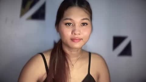 yoursweetgirl_zia online show from May 2026 05:45:02 AM