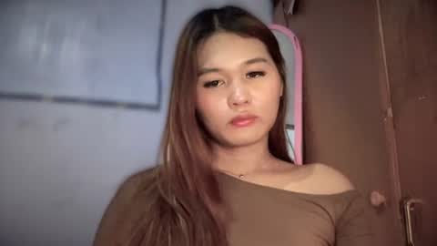 yoursweetgirl_zia online show from June 2026 07:00:01 AM