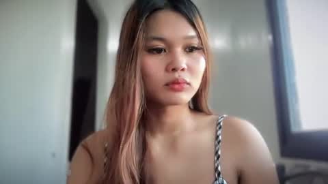 yoursweetgirl_zia online show from July 2026 07:14:02 AM