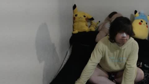 yourtrapuwu online show from February 2025 12:00:01 PM