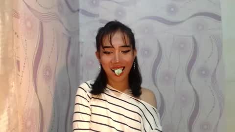 yourwife_material99 online show from April 2026 04:05:02 PM