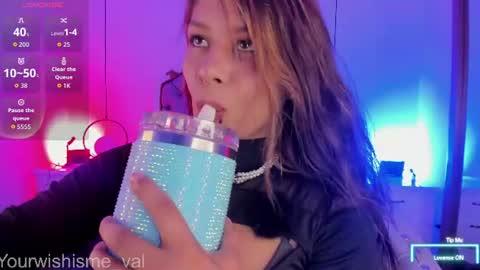 Snapshot of yourwishisme_val chatting on July 2026 08:00:02 PM Val online show from July 2026 08:00:02 PM