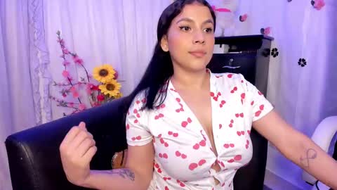 Snapshot of yousexygirl_ chatting on September 2025 05:01:02 AM yousexygirl_ online show from September 2025 05:01:02 AM