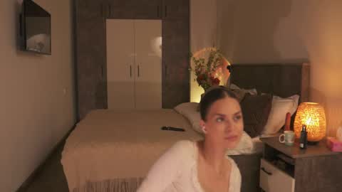 youur_sweetheart online show from June 2026 12:29:01 PM