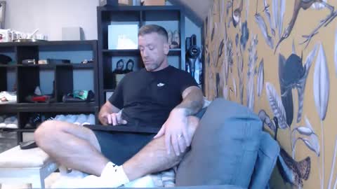 Snapshot of youwantus69 chatting on November 2025 08:09:01 PM You want us 69 online show from November 2025 08:09:01 PM