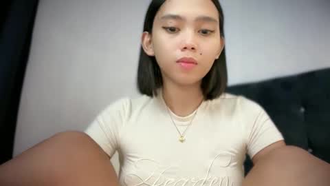 YowgineTheGreat online show from January 2025 05:53:01 PM