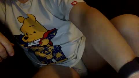 Snapshot of yque2 chatting on January 2025 08:04:01 AM yque online show from January 2025 08:04:01 AM