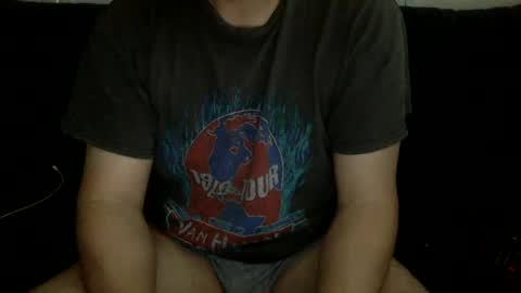 Snapshot of yque2 chatting on October 2025 02:37:01 PM yque online show from October 2025 02:37:01 PM