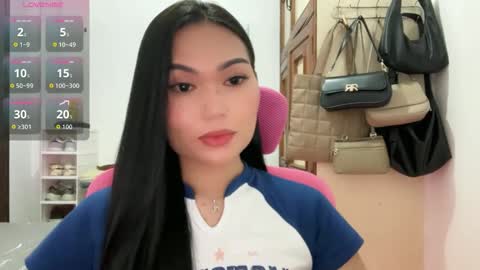 yrdrmgrl_jennie26 online show from February 2026 05:00:01 PM