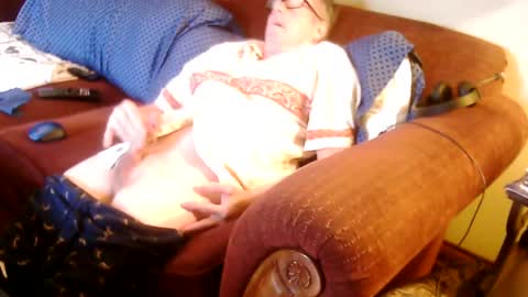 Snapshot of ytsim58 chatting on January 2025 06:56:01 PM ytsim58 online show from January 2025 06:56:01 PM