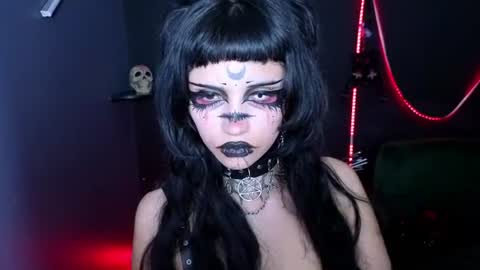 yueeclipssa online show from July 2026 06:14:02 PM