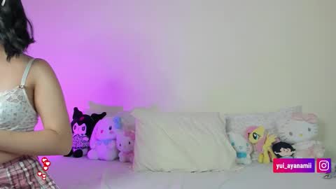 Yui 3 online show from September 2025 02:02:01 AM