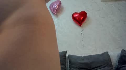 Yuki online show from February 2025 05:42:02 AM