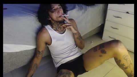 yuki_mil online show from November 2025 06:07:01 PM