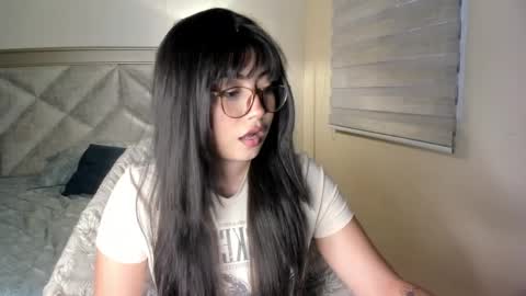 yuki_mitsuri online show from November 2025 01:10:02 PM