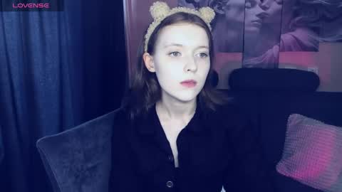 YukiShine online show from May 2026 01:38:02 PM