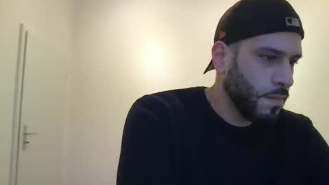 Snapshot of yul53 chatting on November 2025 07:07:01 AM yul53 online show from November 2025 07:07:01 AM