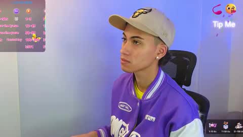 yulian_vasquez online show from October 2025 12:13:02 PM