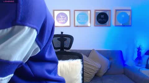 yulian_vasquez online show from October 2025 12:36:02 PM