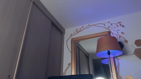 yulian 2811 online show from January 2025 08:00:02 AM