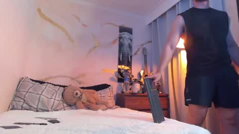 yulian 2811 online show from May 2026 01:03:02 AM