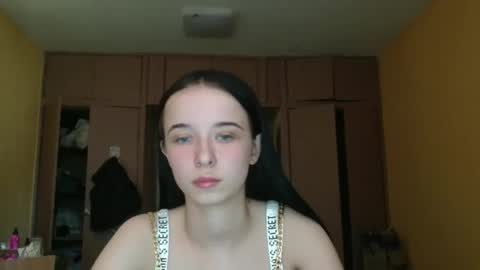 Yuliia online show from May 2026 06:41:01 AM