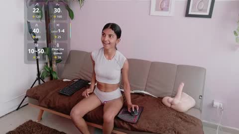 Snapshot of yuliethpetite chatting on April 2026 01:16:01 PM yuliethpetite online show from April 2026 01:16:01 PM
