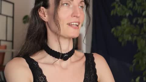 yulla dao online show from October 2025 05:03:02 PM