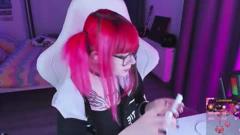 Yumi 3 online show from November 2025 10:48:02 AM