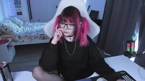 Yumi 3 online show from June 2026 07:00:01 AM