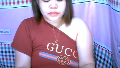 Yumie online show from June 2026 09:35:02 PM