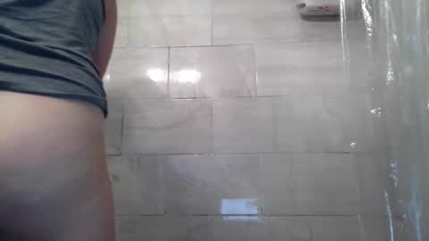 Snapshot of yumiepussyy chatting on December 2025 10:27:02 PM Payton kelly online show from December 2025 10:27:02 PM