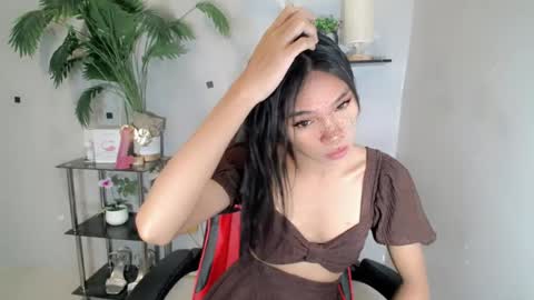 CALL ME YUMLEXX online show from July 2026 08:01:02 AM