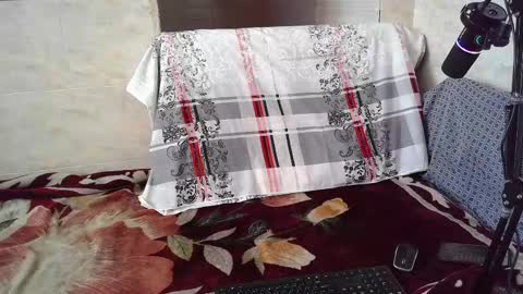 yummerboy online show from February 2026 04:49:02 AM