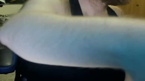Snapshot of yummibear808 chatting on May 2026 01:33:02 AM Yummibear online show from May 2026 01:33:02 AM