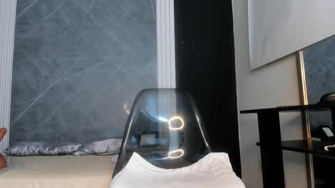 Yummyduo online show from February 2025 08:32:02 AM