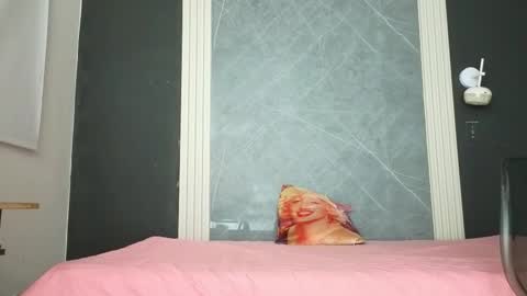 Yummyduo online show from February 2026 11:04:02 AM